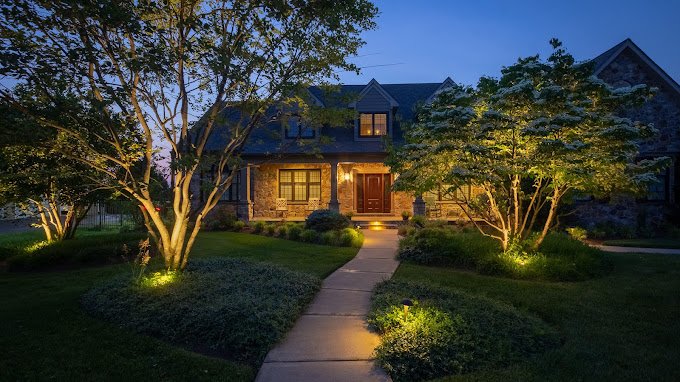 landscape outdoor lighting.jpg
